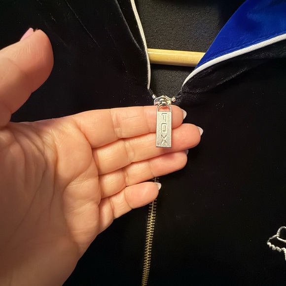 Fox Y2K Velour Zip Hoodie Size Large - Picture 4 of 6